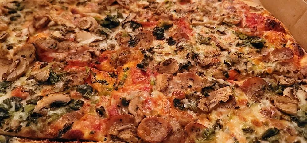 Spinach Mushroom Sausage Pizza